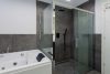 3-ZIMMER-EIGENTUMSWOHNUNG mit großem Privatgarten in historischer Bausubstanz - Badezimmer