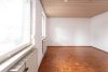 EIN-ZWEIFAMILIENHAUS mit Einliegerwohnung, Scheune und großem Grundstück - Schlafen EG